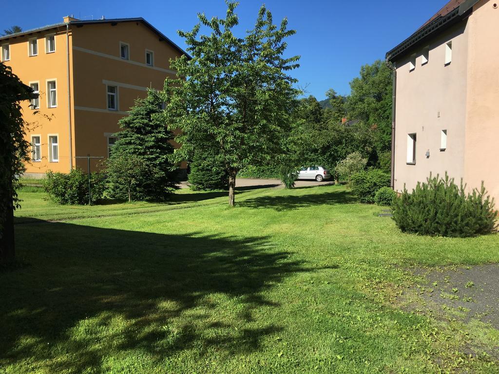 U Evy Jarosove Appartement Desná Buitenkant foto