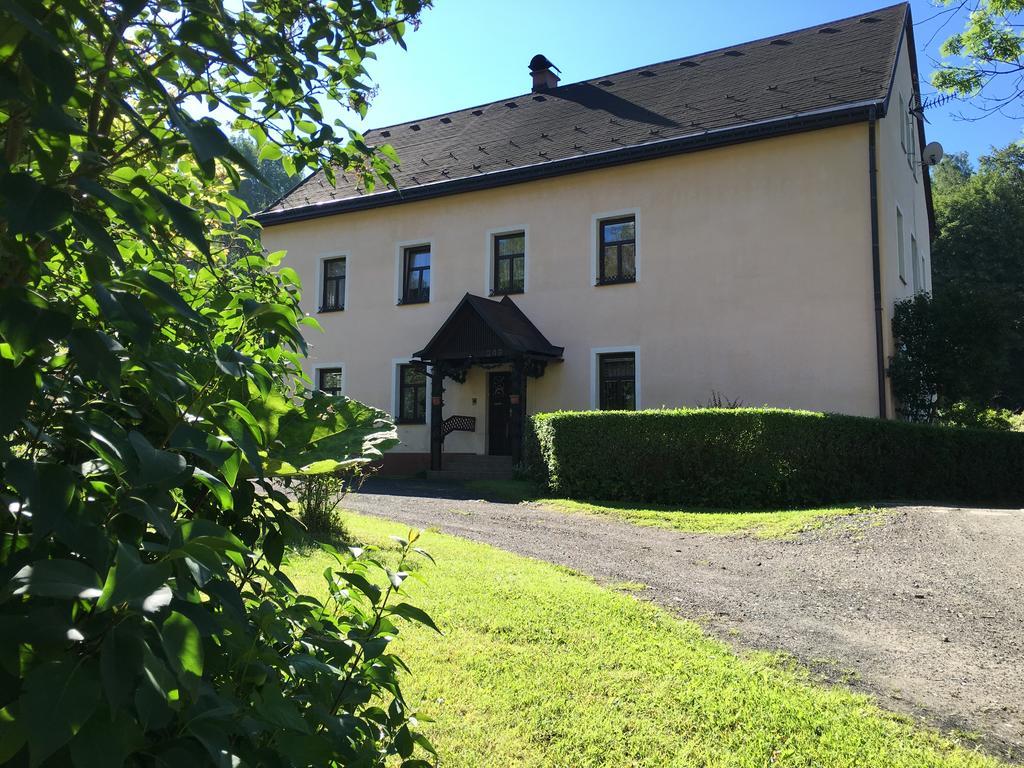 U Evy Jarosove Appartement Desná Buitenkant foto